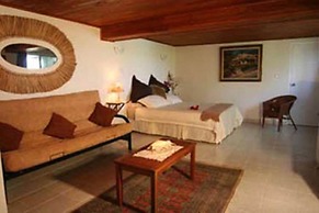 Seachange Lodge