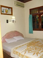 Adus Beach Inn