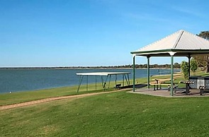 Barmera Lake Resort Motel