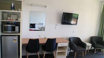 Barmera Lake Resort Motel