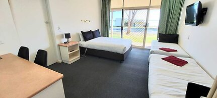 Barmera Lake Resort Motel