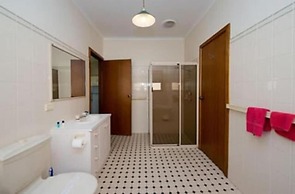 Barmera Lake Resort Motel