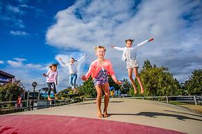 Te Anau Top 10 Holiday Park