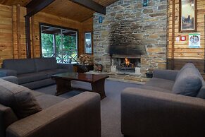 Te Anau Top 10 Holiday Park