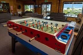 Te Anau Top 10 Holiday Park