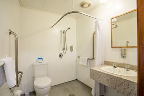 Te Anau Top 10 Holiday Park