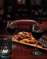 The Grand Oaks Resort