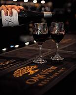 The Grand Oaks Resort