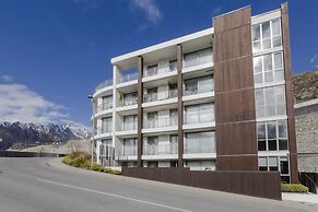 Queenstown Village Apartments