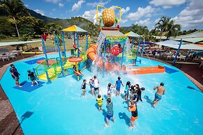 Cairns Coconut Holiday Resort