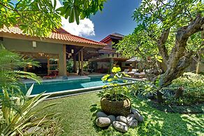 Villa Kinaree Estate