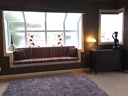 Lakeside City Apartments - Penthouse