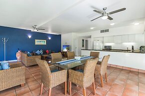 Balboa Holiday Apartments
