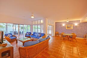 Balboa Holiday Apartments