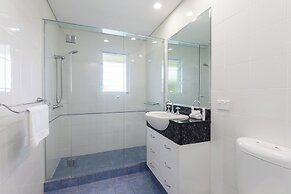 Balboa Holiday Apartments