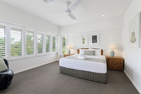 Balboa Holiday Apartments