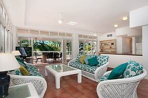 Balboa Holiday Apartments