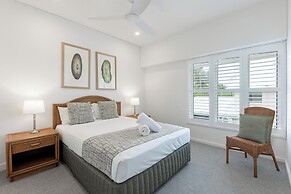Balboa Holiday Apartments
