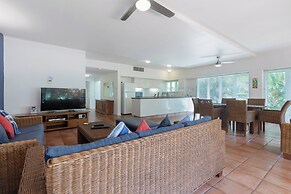 Balboa Holiday Apartments