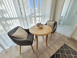 Surfers Chalet