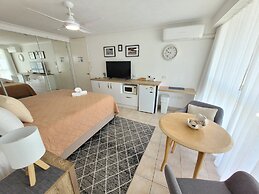 Surfers Chalet