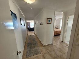 Surfers Chalet