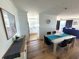 Surfers Chalet