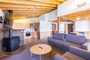 Club Wyndham Dinner Plain, Trademark Collection by Wyndham