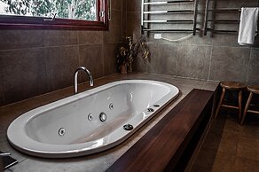 Club Wyndham Dinner Plain, Trademark Collection by Wyndham