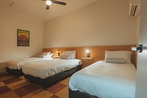 Hotel Allen