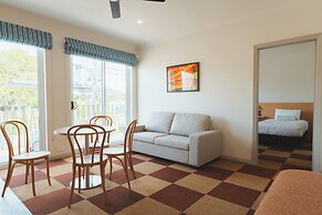 Hotel Allen