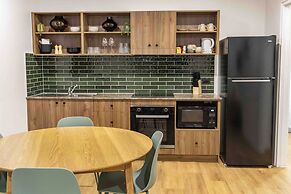 The Metropolitan Hotel