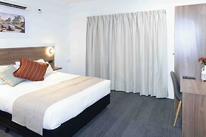 The Metropolitan Hotel