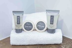 The Metropolitan Hotel