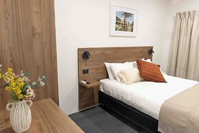 The Metropolitan Hotel