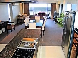 Pacific Reef by Kacys