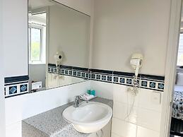 Wharf Boutique Apartments