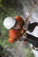 Ian Anderson's Caves Branch Adventure Co