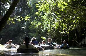 Ian Anderson's Caves Branch Adventure Co