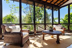 Ian Anderson's Caves Branch Adventure Co