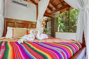 Ian Anderson's Caves Branch Adventure Co