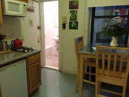 Lincoln Center Apartments