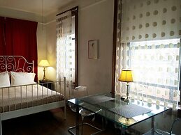 Lincoln Center Apartments