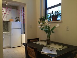 Lincoln Center Apartments