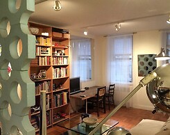 Lincoln Center Apartments