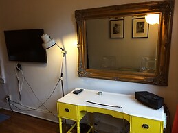 Lincoln Center Apartments