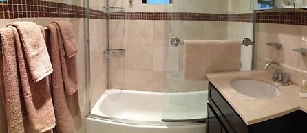 Lincoln Center Apartments