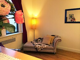 Lincoln Center Apartments