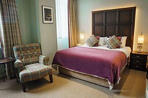 Parliament House Hotel