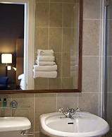 Parliament House Hotel